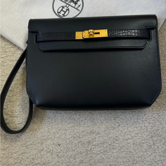 Hermes Kelly Depeches 25 Clutch - Picture 2 of 16